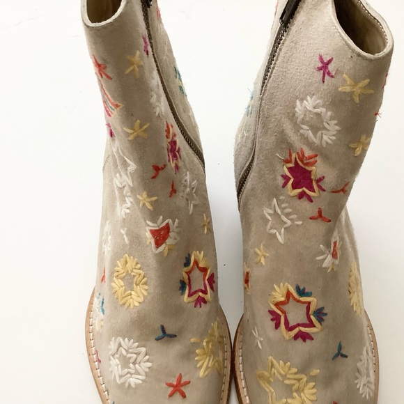 NEW Free People Bowers Embroidered Leather Western Booties - Stone - 38 - Picture 3 of 9